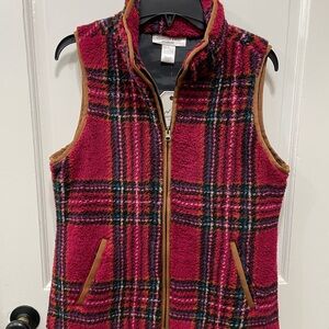 NWT Plaid Fleece Vest with Zipper